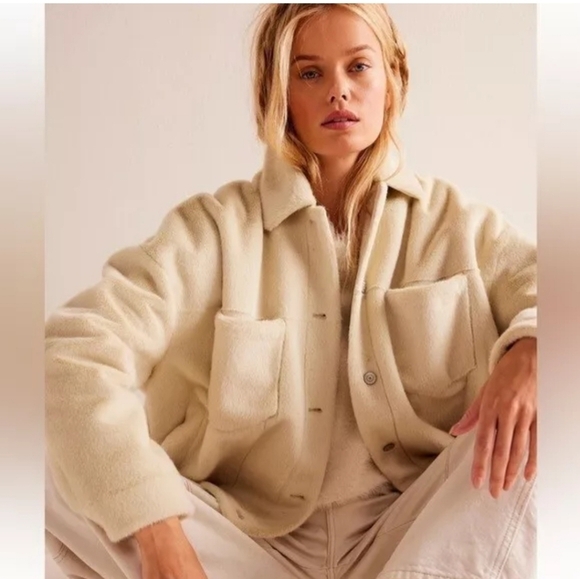 We The Free Jackets & Blazers - We The Free Cozy Opal Swing Button Up Faux Fur Jacket Size Small Women's